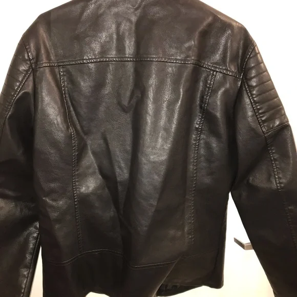 Leather jacket - Picture 2 of 7